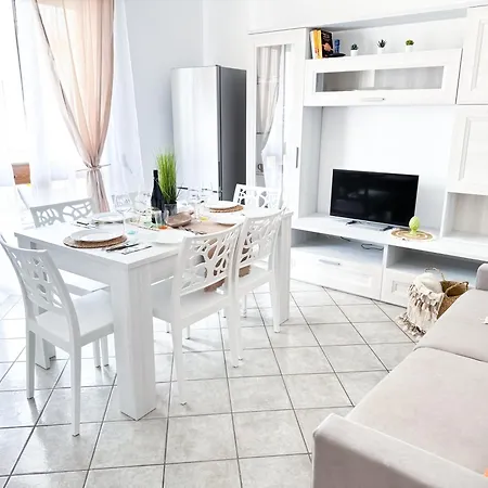 Donatella House Apartament