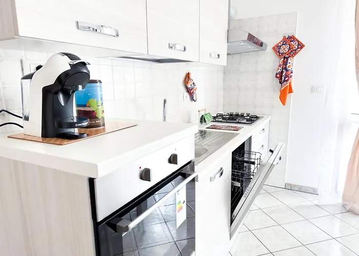 Donatella House Apartament *