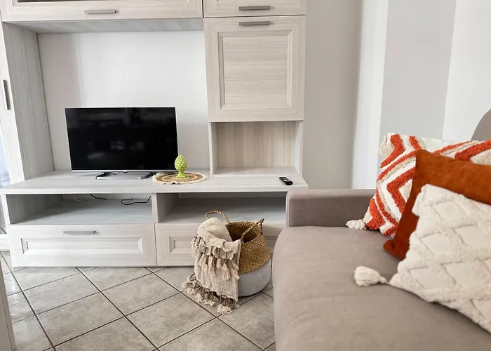 Donatella House Apartament *